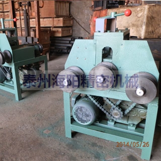 DWQJ-76多功能滾動彎管機(jī)